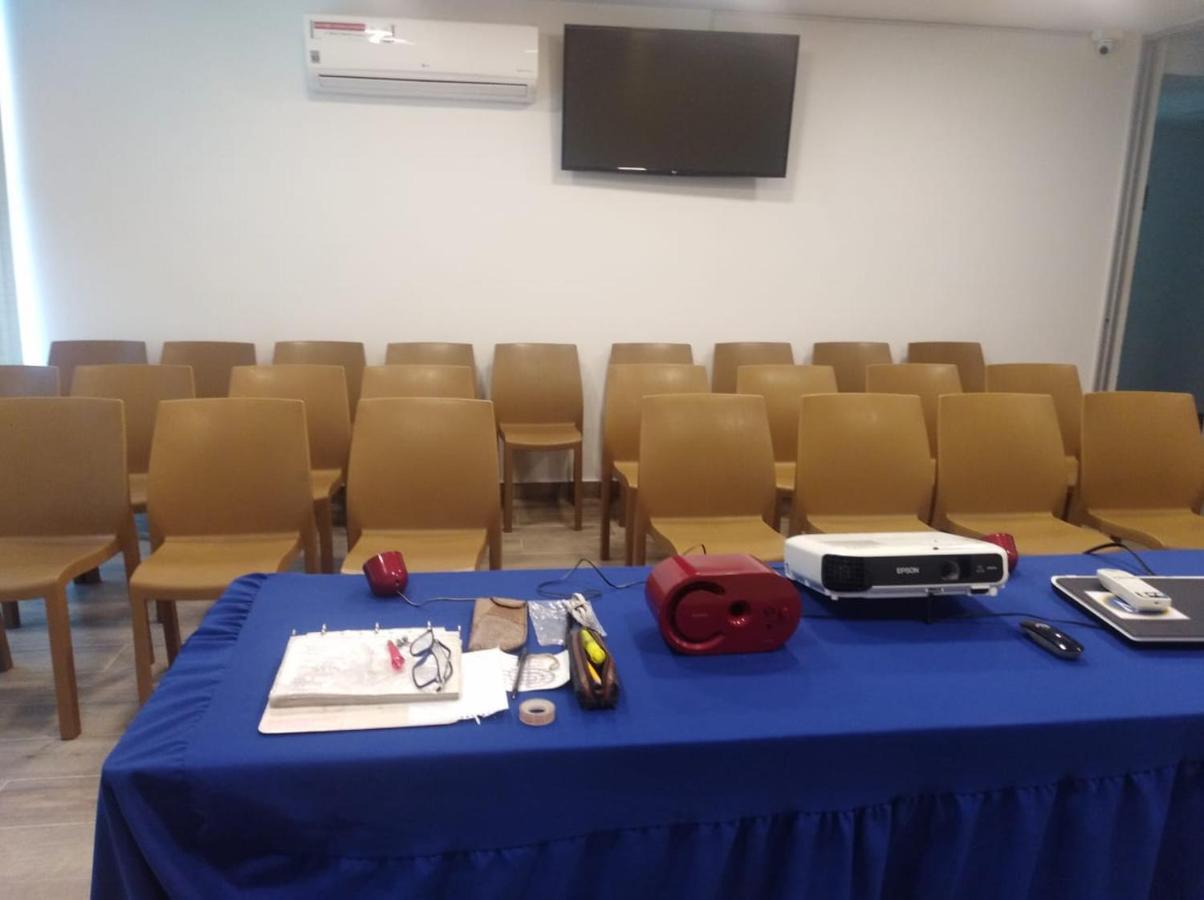 Hotel La Esperanza Ciudad Jardin Cali Ngoại thất bức ảnh